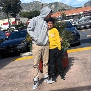 Meet your Posher, Noel